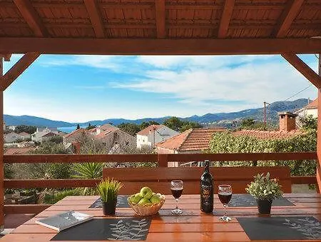 Apartman Morena Donji Okrug (Ciovo)